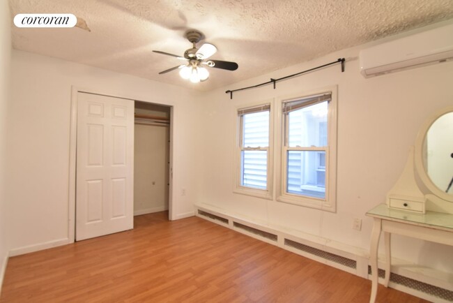 Building Photo - 2831 Batchelder St