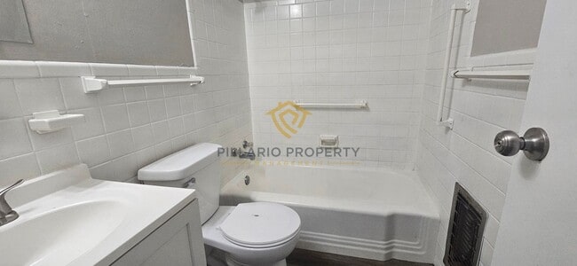Photo - Renovated 1-Bedroom at Campbell Apartments Near Downtown Available NOW!