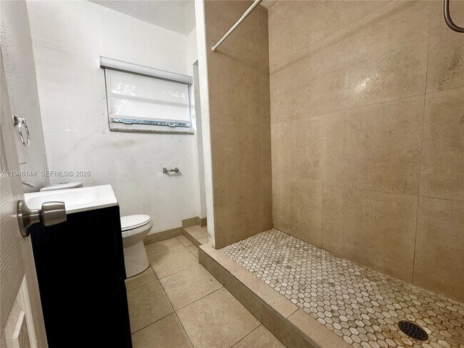 Foto del edificio - 529 SW 3rd St