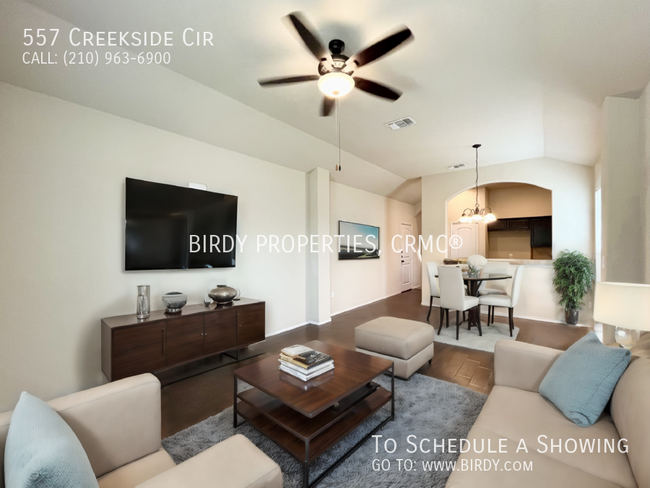 Building Photo - "Charming 3-Bed, 2-Bath Multiplex in Sceni...