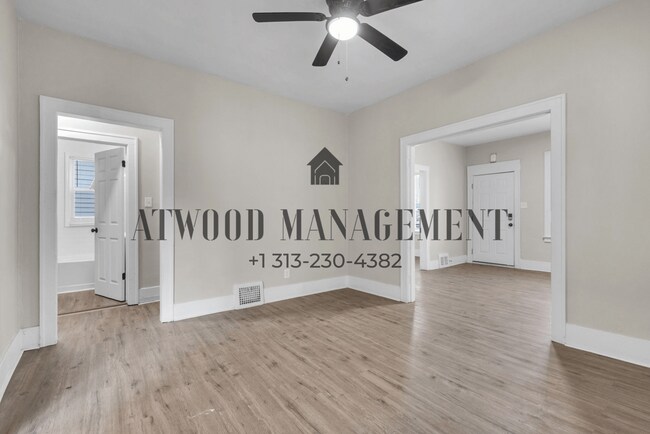 Foto del edificio - 9354 Bessemore St