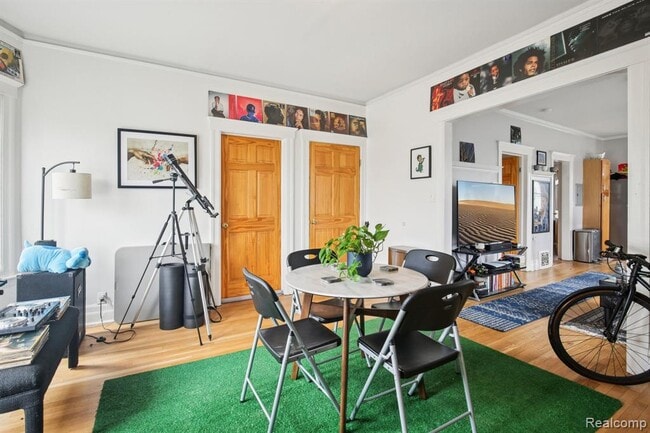 Foto del edificio - 7370 Cameron St