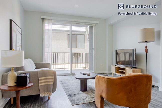 Foto del edificio - 2820 Sawtelle Blvd