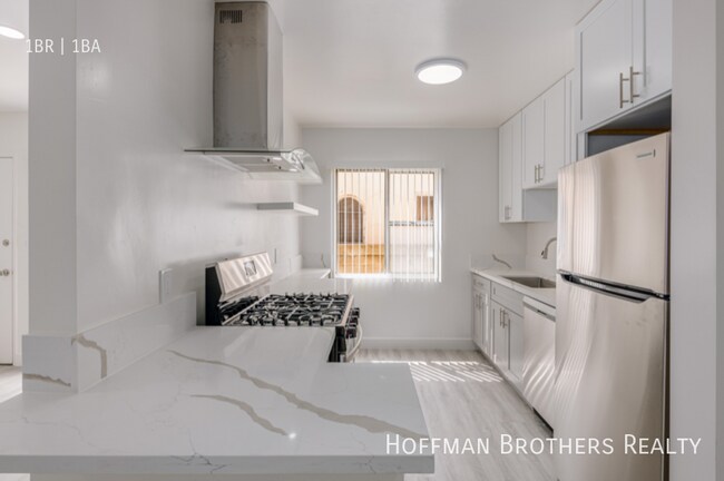 Foto del edificio - 1339 S Ogden Dr