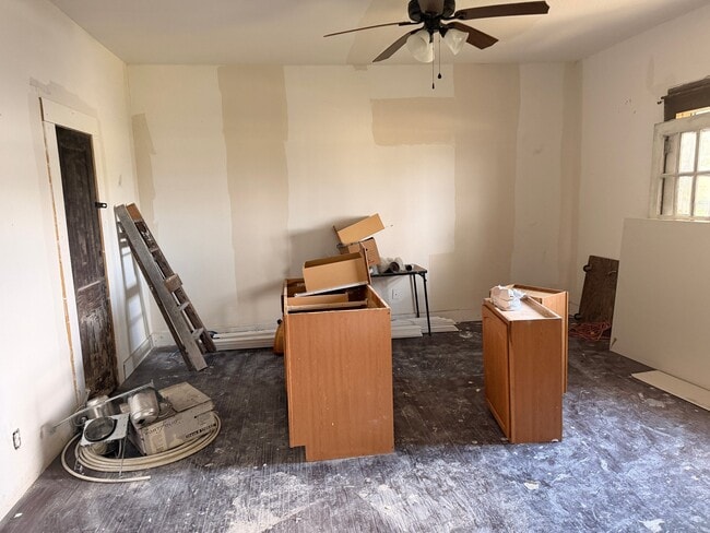 Building Photo - 521 Feagin Dr
