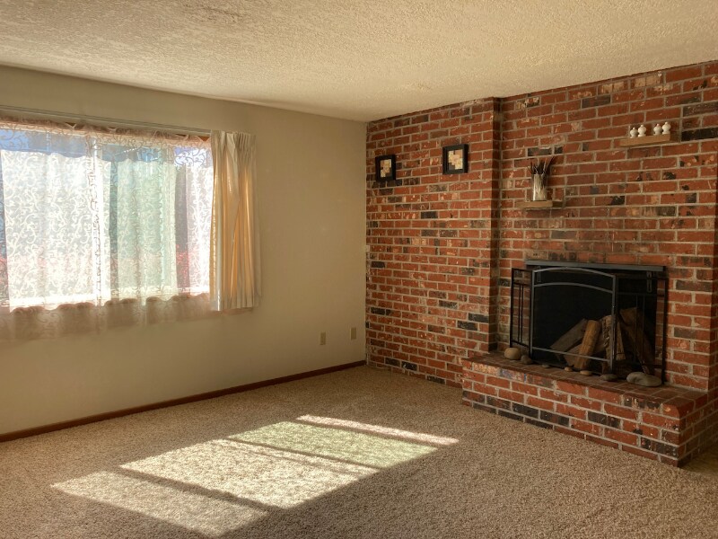 Foto principal - 6404 SE Division St