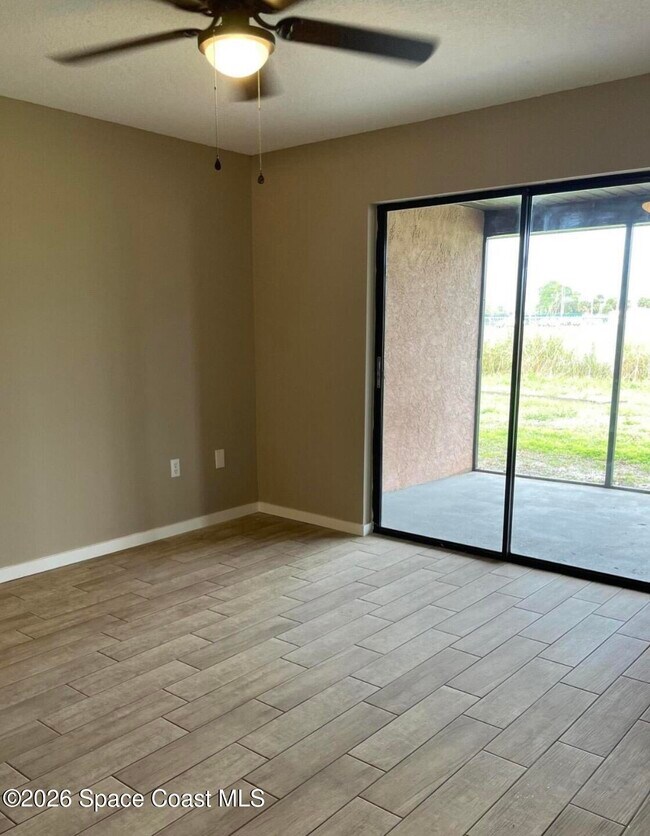 Foto del edificio - 830 Angela Ave