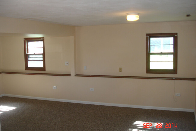Foto del edificio - 2424 Highland Cir