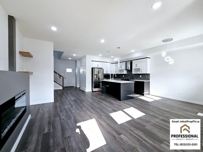 Building Photo - 130 Hawks Ridge Blvd NW