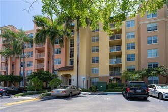 Building Photo - 19555 E Country Club Dr