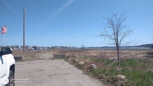 Foto del edificio - 80 Lind St