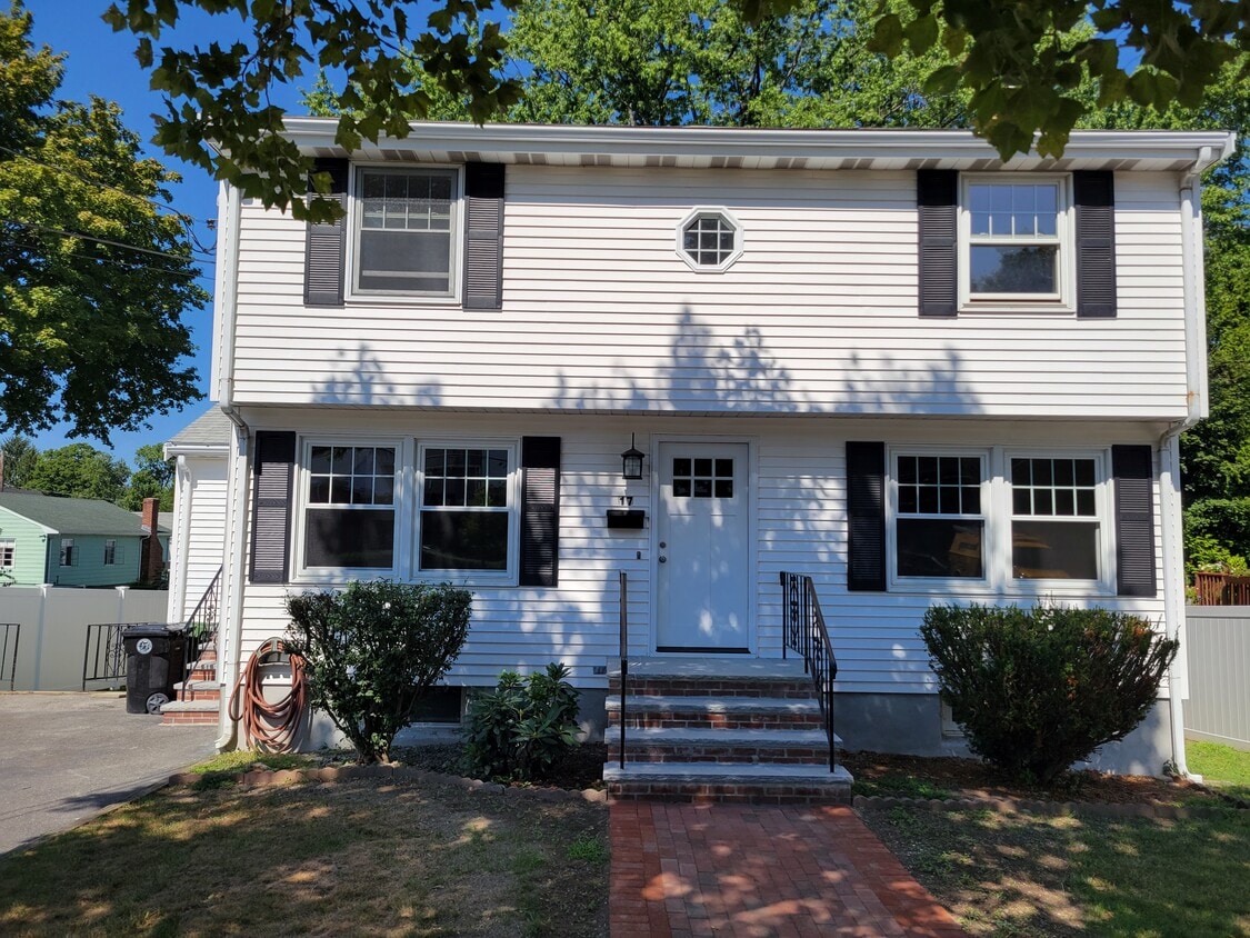 Photo - 17 Piermont St (Watertown, MA)