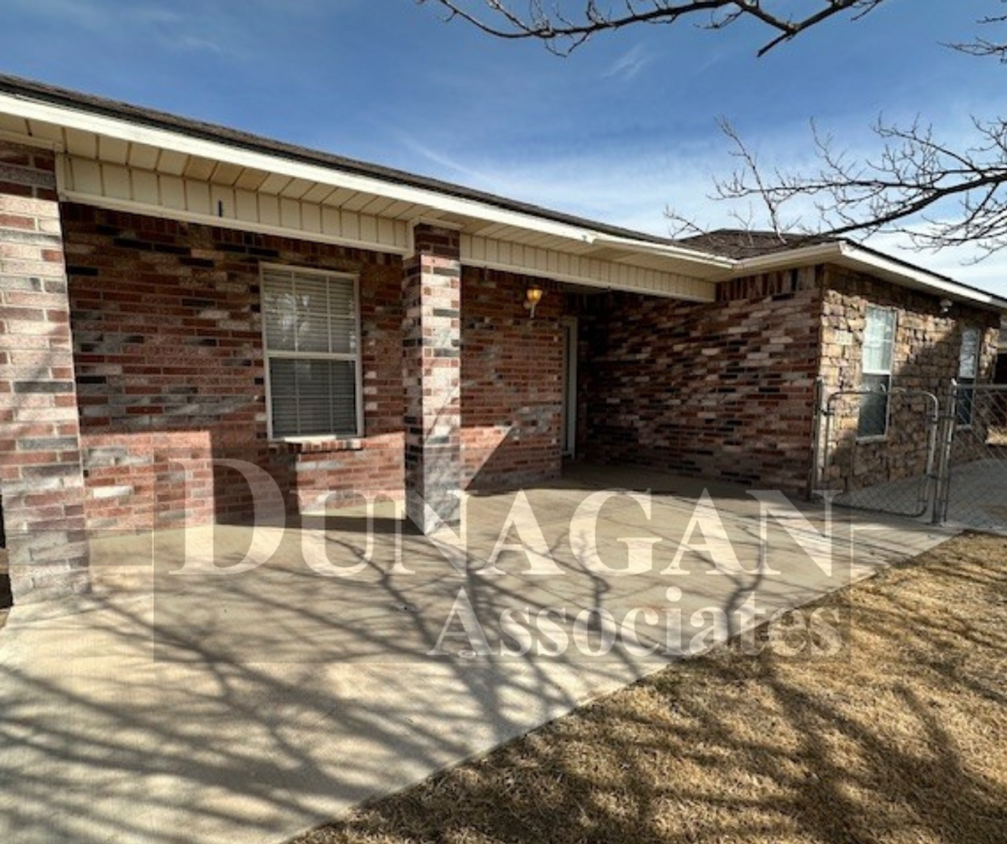 Primary Photo - 3 Bedroom - 2 Bath Home