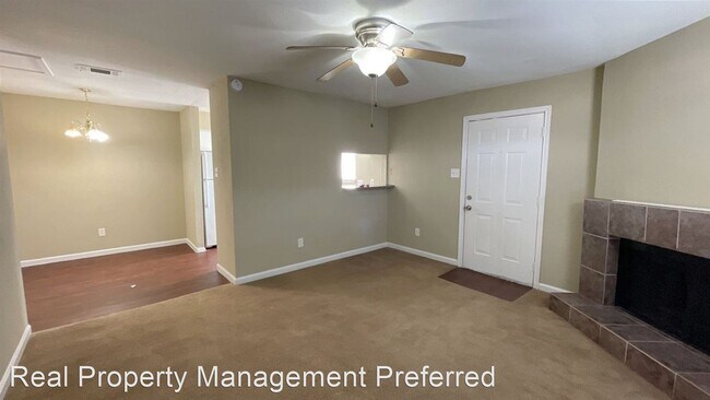 Building Photo - 2 br, 2 bath House - 7645 Fallbrook Dr