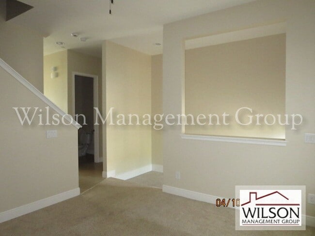 Building Photo - 3 br, 3.5 bath House - 128 Boardwalk Avenue