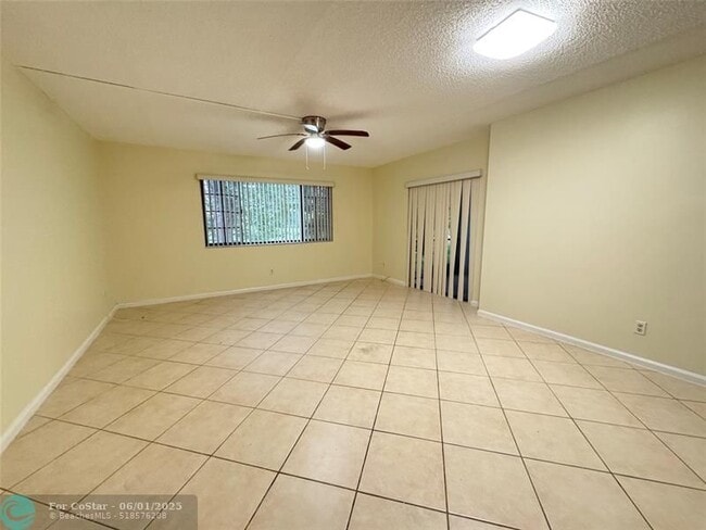 Building Photo - 12222 Royal Palm Blvd