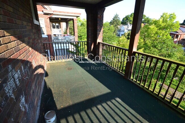 Foto del edificio - 987 Cleveland Ave