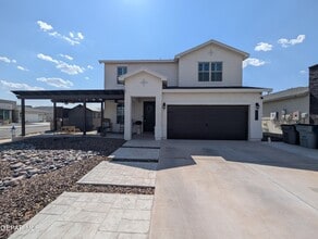 Building Photo - 10601 Hidden Crown Pl