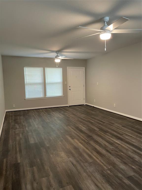 Foto del edificio - 1735 W 8th St