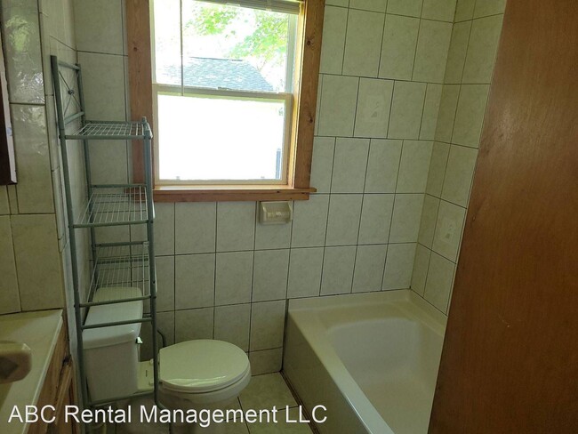 Foto del edificio - 3 br, 1 bath House - 605 Clark Ave