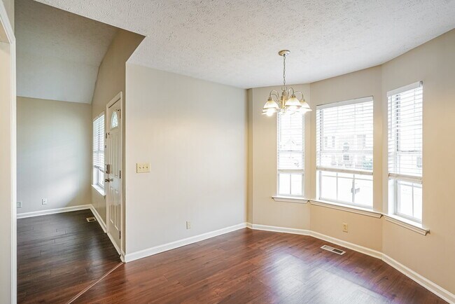 Foto del edificio - 4020 Calumet Dr