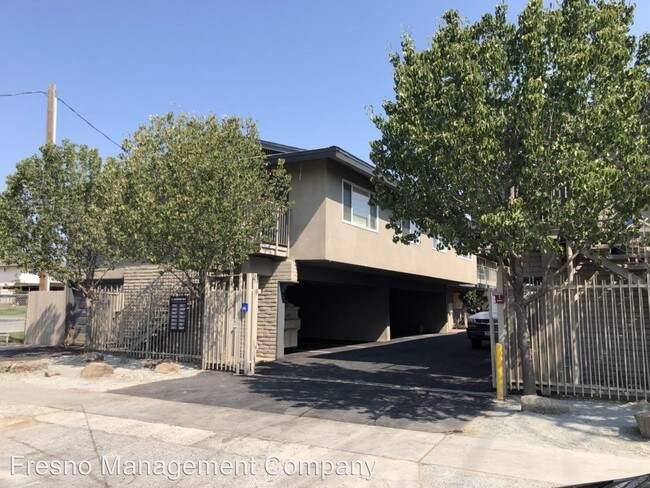 Foto del edificio - 2041-2069 E Saginaw Way