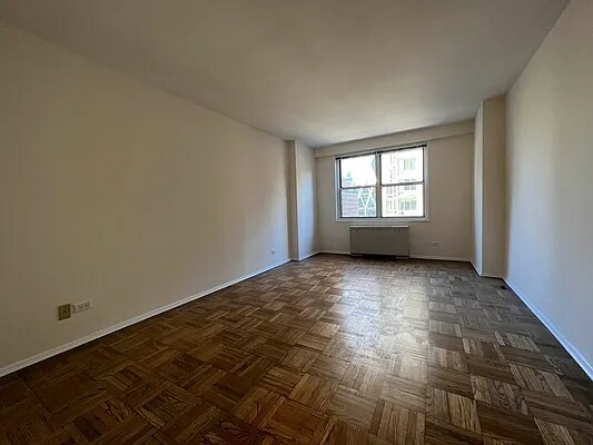 Building Photo - 888 8th Ave