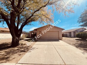 Building Photo - 4775 S Wild Rose Dr