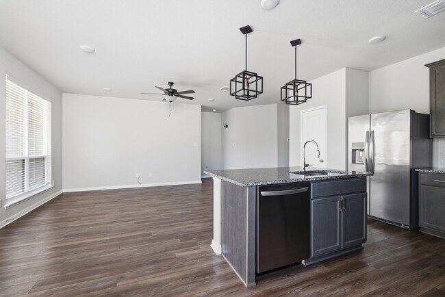 Foto del edificio - 5613 St Charles Dr