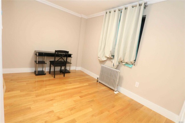 Foto del edificio - 141-25-141-78 78th Ave