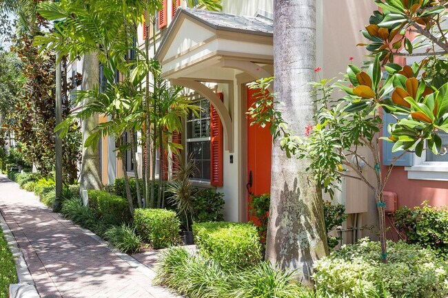 Exterior - 392 NE 2nd Ave