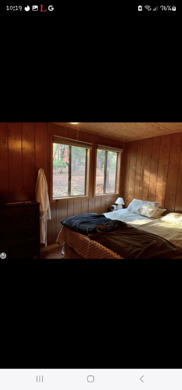 Primary Photo - 124 Creekside Dr