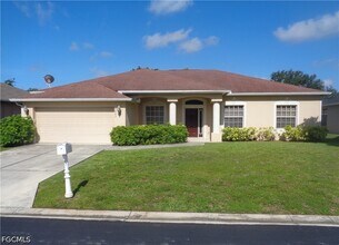 Building Photo - 2463 Nature Pointe Loop