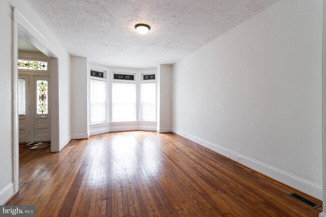 Building Photo - 2408 Harlem Ave