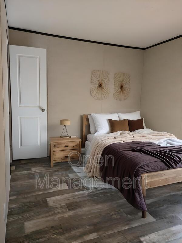 Foto del edificio - 2710 N Farm Rd 137