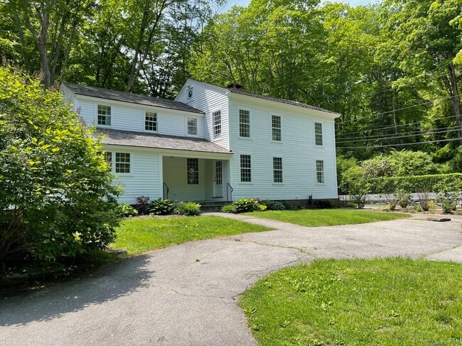 Building Photo - 150 Ferry Rd