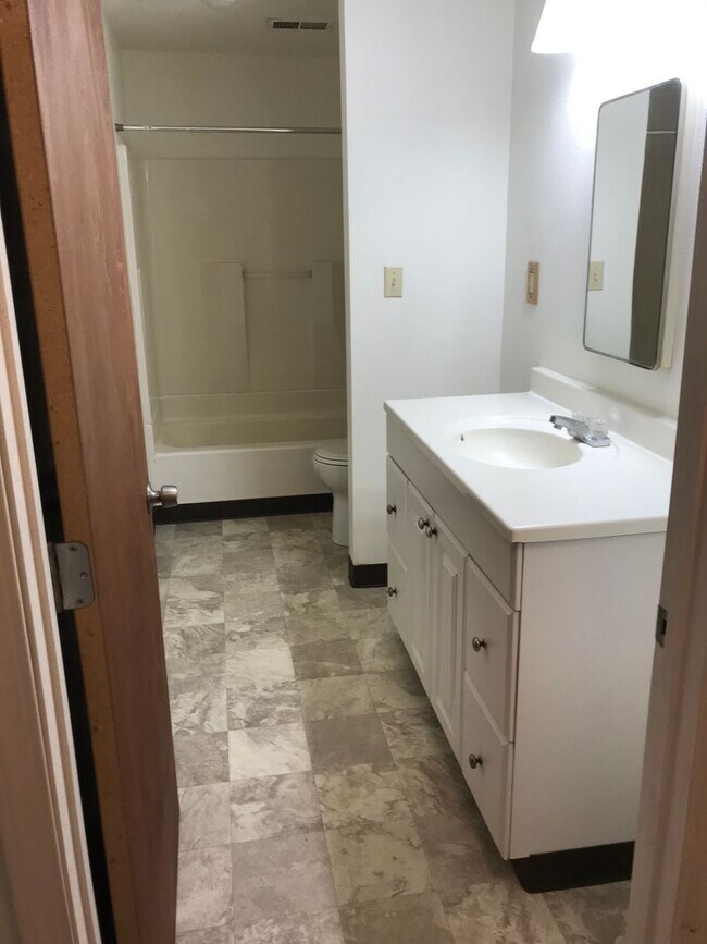 Foto del edificio - Very cute and centrally located 3-bedroom