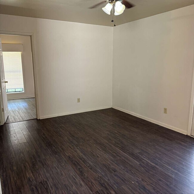 Building Photo - 3115 Zachry Ave