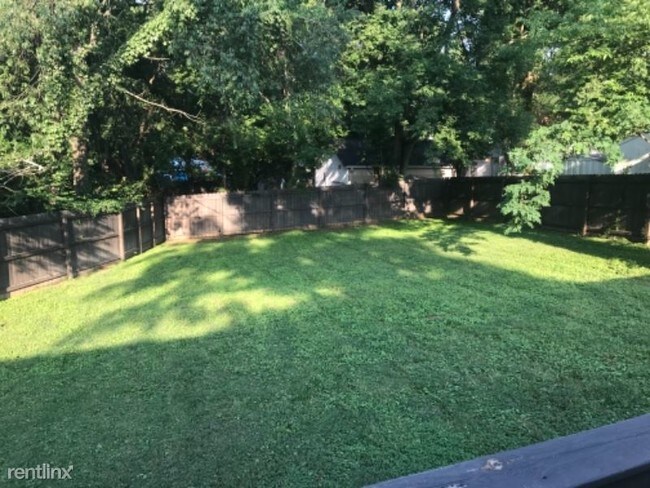 Building Photo - 3 br, 2 bath House - 2129 Riverside Drive
