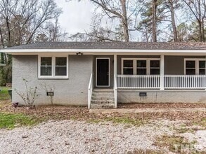 Building Photo - 512 Dacian Rd