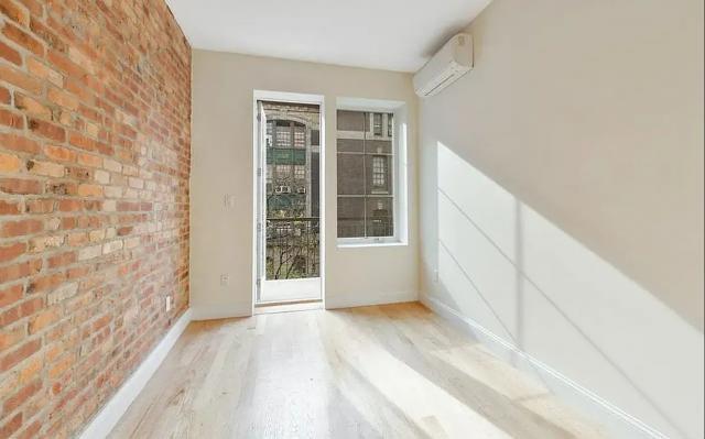 Foto del edificio - 2 bedroom in New York NY 10036