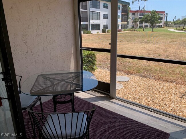 Foto del edificio - 1747 Pebble Beach Dr