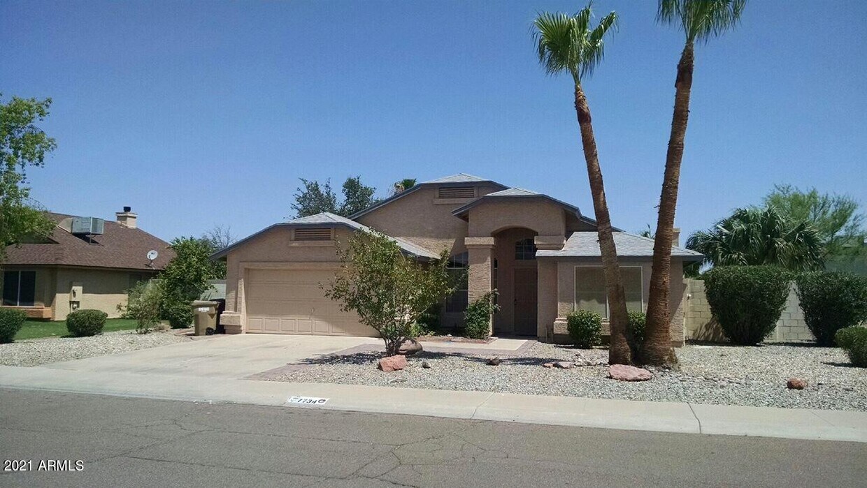 Foto principal - 7734 W Cheryl Dr