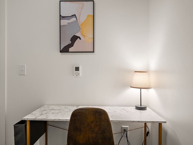 Foto del edificio - 608 N 3rd Ave