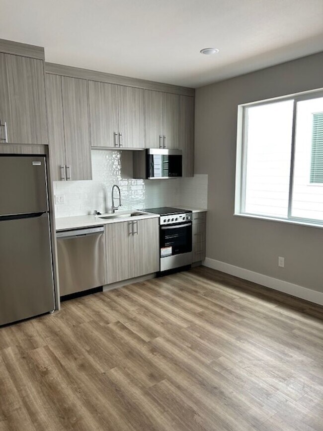 Foto del edificio - Brand New- Single Level 1 Bedroom