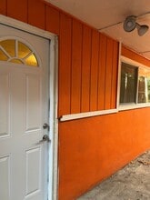 Building Photo - 767 Woodland Rd