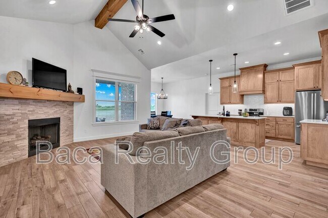 Foto del edificio - 24956 Norte Rd