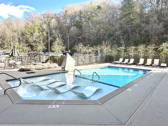 Foto del edificio - 782 Riverfront Pkwy