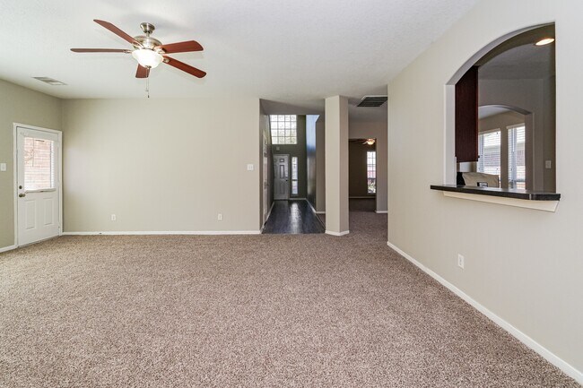 Foto del edificio - 4162 Wells Mark Dr