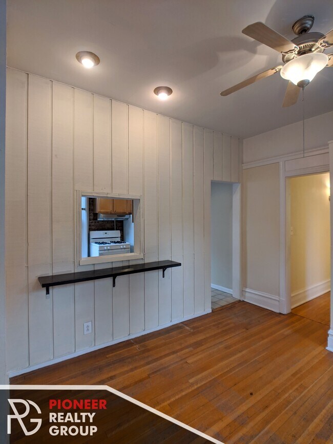 Foto del edificio - 1224 N Dearborn St